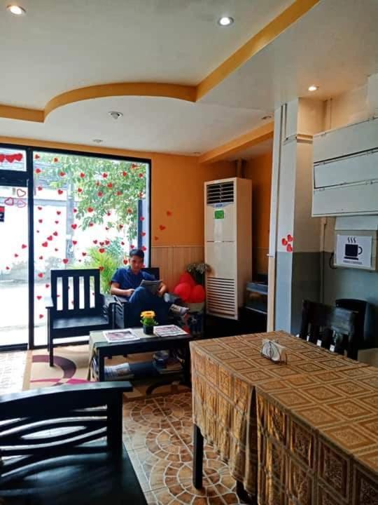 Amax Inn Cebu Mandaue Esterno foto